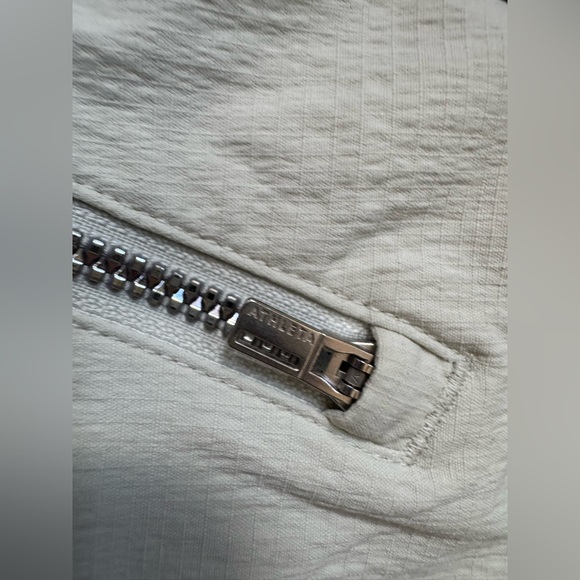 Athleta Trekkie North Shorts Celadon - Picture 7 of 7